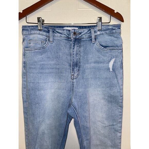 Vervet Straight Leg High Rise Distressed Jeans  Size 30 - Picture 5 of 16